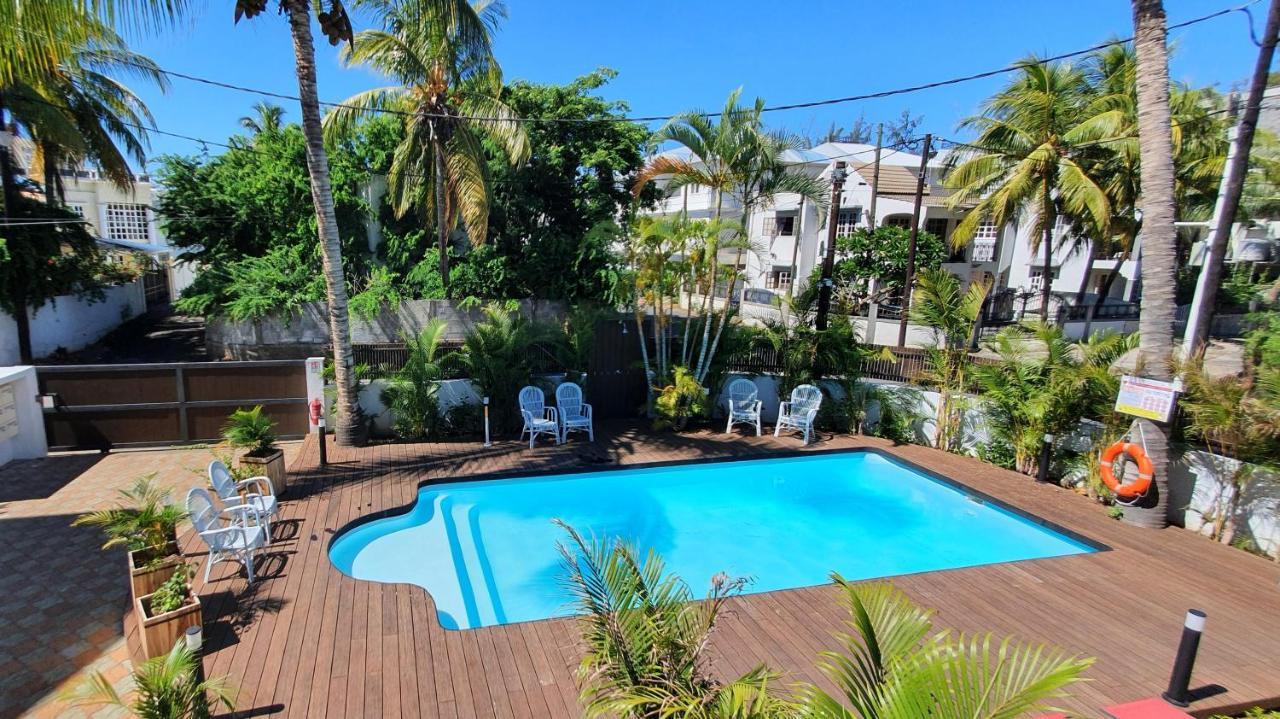Les Cerisiers - Exclusive Beach Residence - 3 Bedroom Modern Apartment, Flic-en-Flacq Esterno foto
